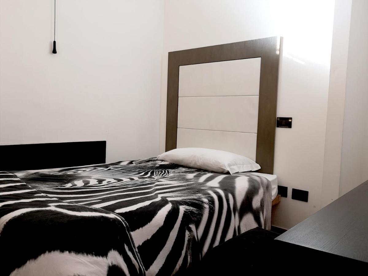 Diecizero Affittacamere Barùmini Chambre photo